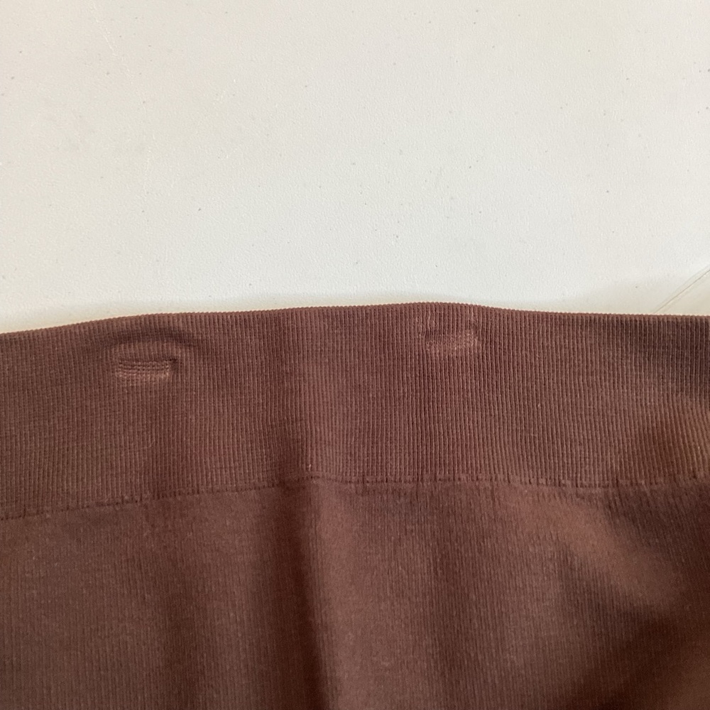 Fabletics Brown Cloud Seamless High Waisted Yoga … - image 9